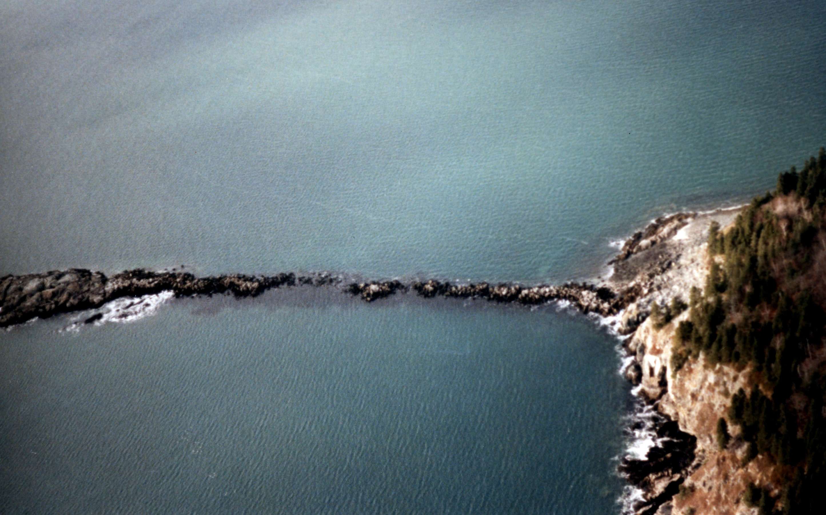breakwater aerial