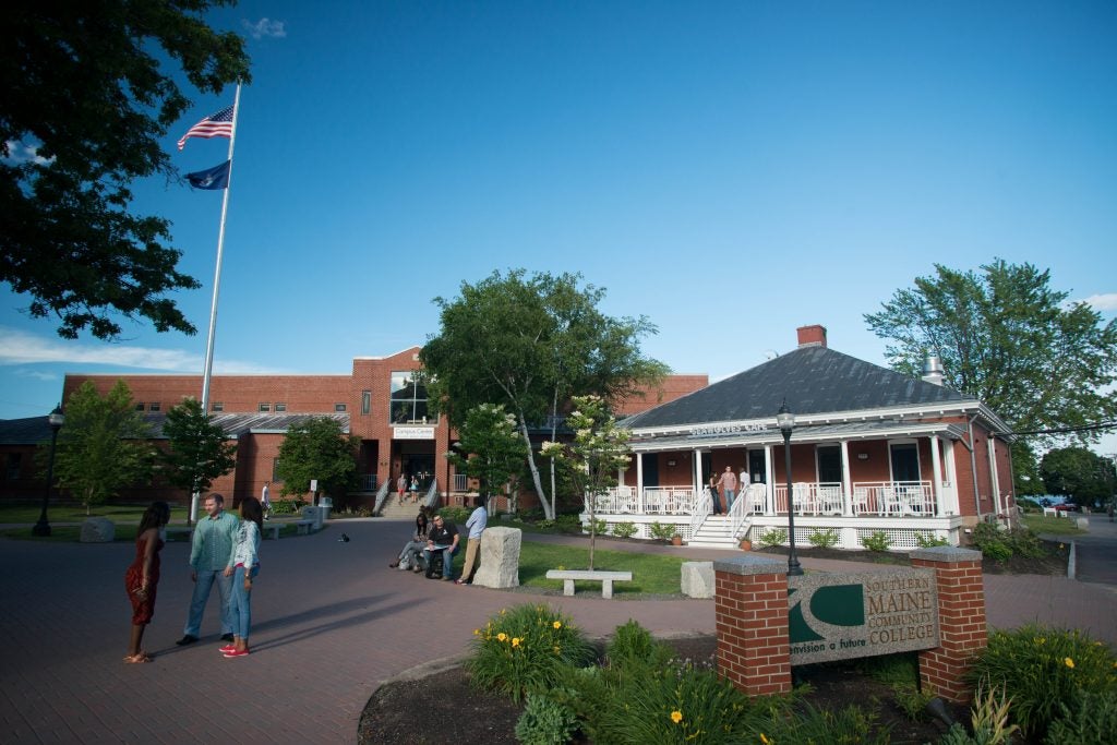 SMCC to waive application fee in June for fall semester