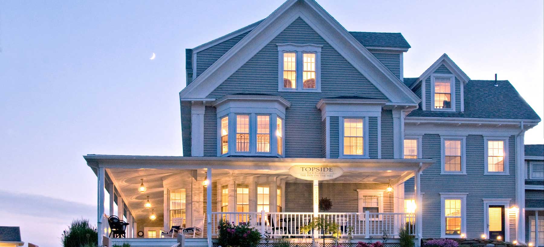 Boothbay Harbor Inn - Coastal Maine Hotel