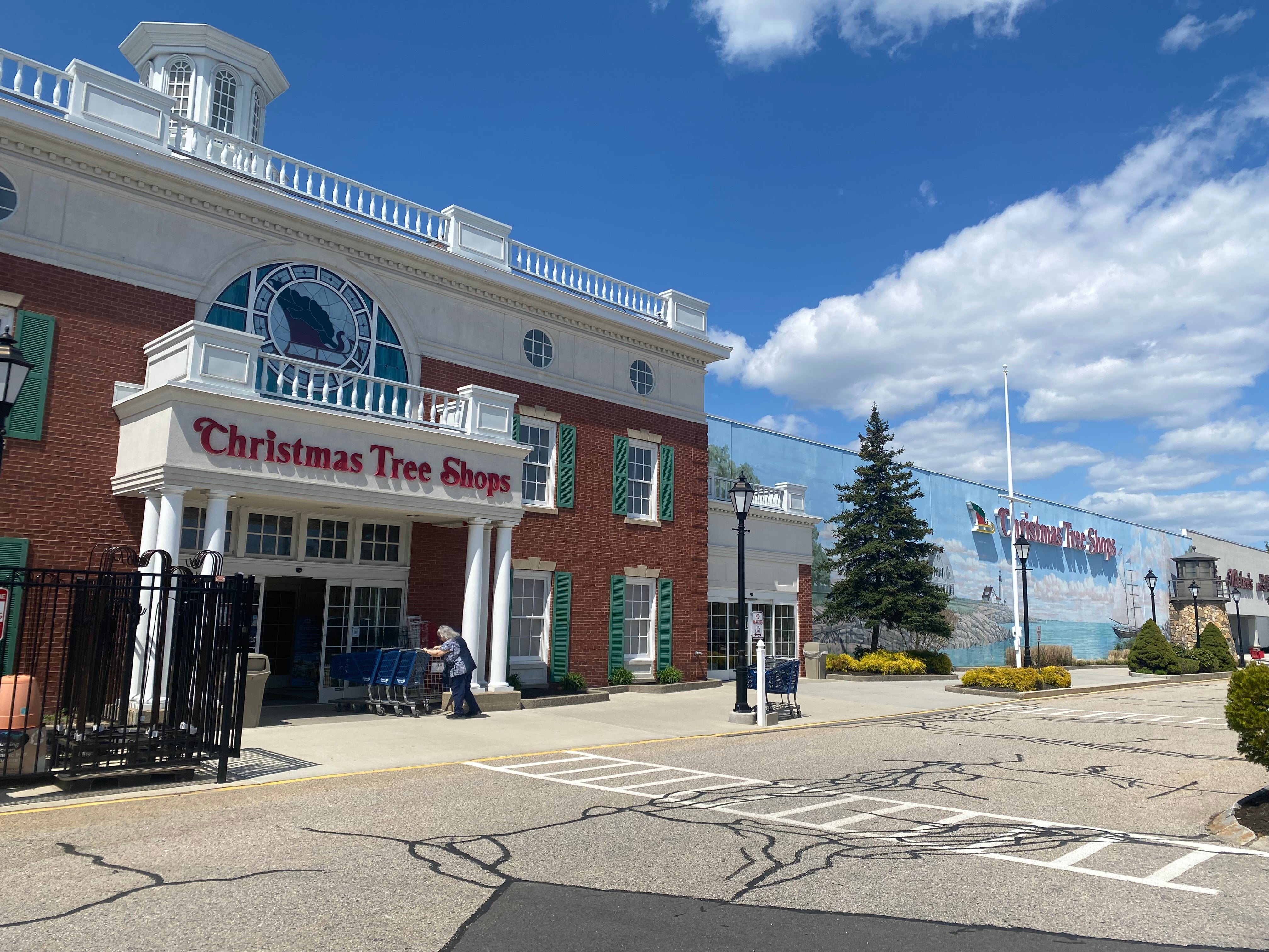 Christmas Tree Shops Will Close Remaining Stores Including Three In 