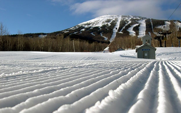 Snow and cold boost Maine's ski resorts | Mainebiz.biz