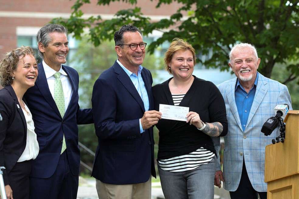 5M gift from Crewe Foundation will help build USM arts center in