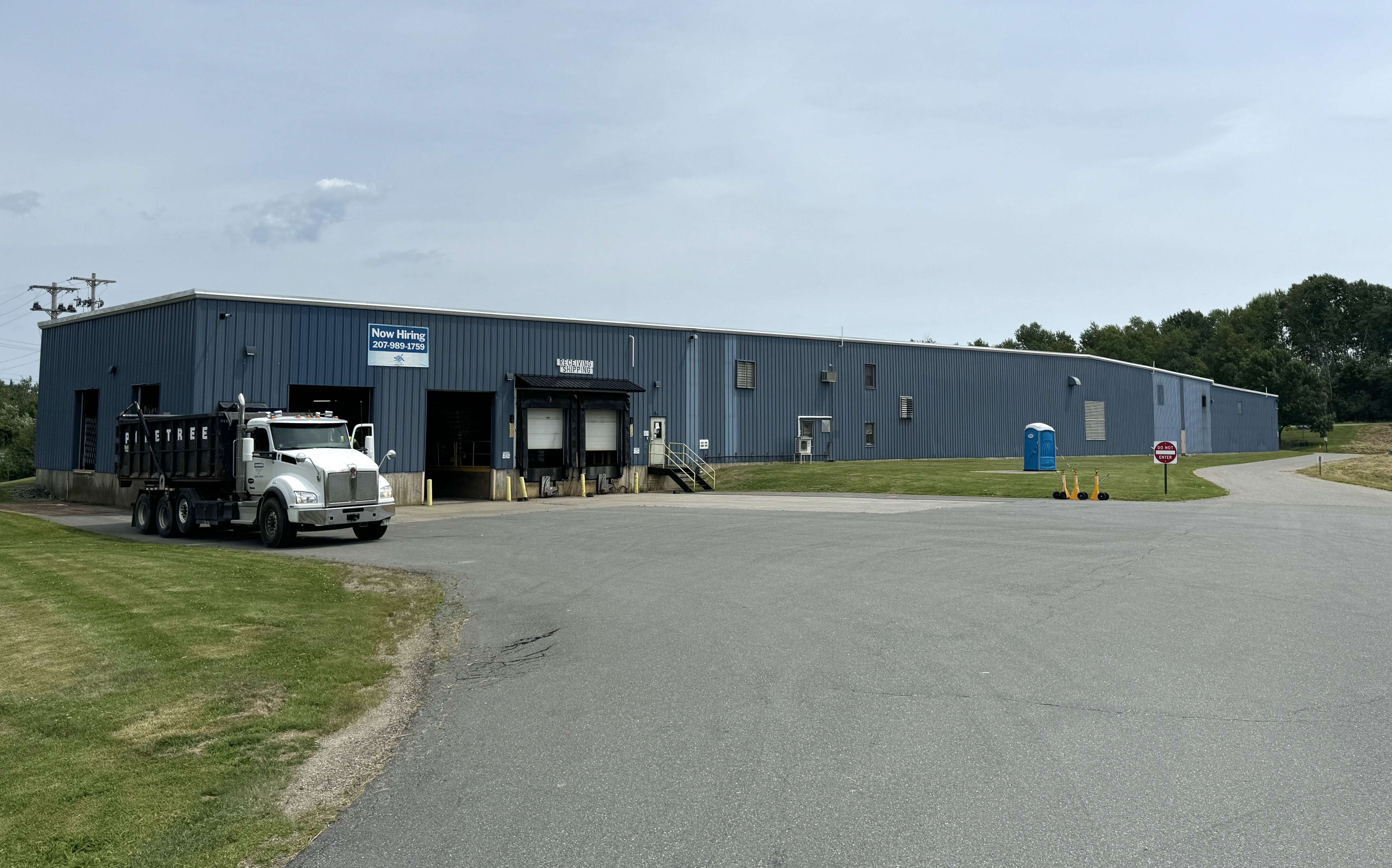 The exterior of Somic America's Brewer plant.