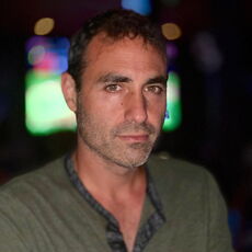 James Khanlarian