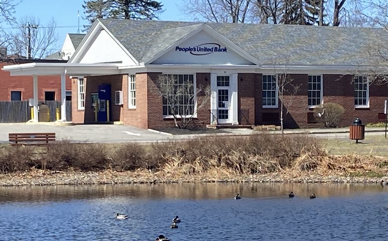 People's United Bank behind a duck pond