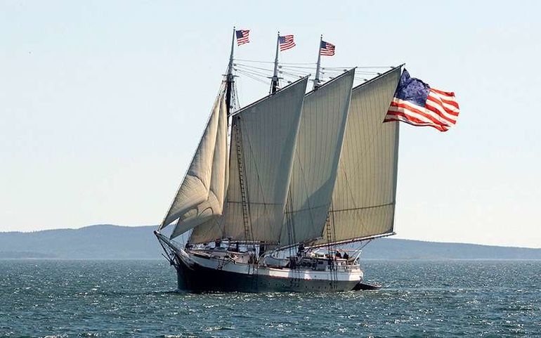 sailing boat