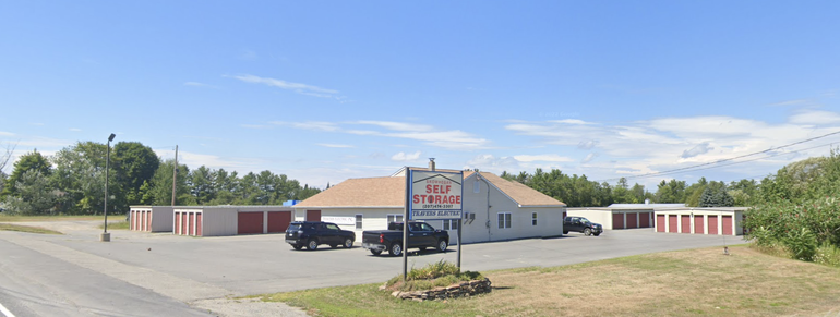 building sign parking lot