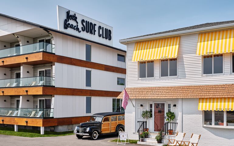hotel and old car