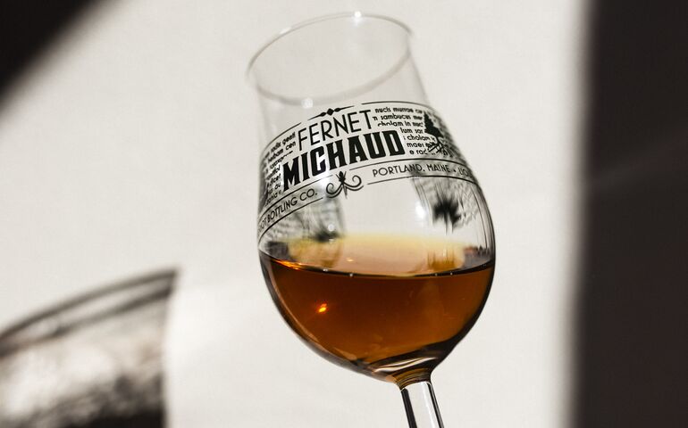 Glass of liquor 