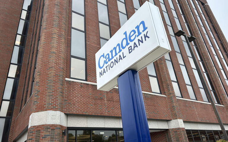 Camden National Bank branch in Bangor 
