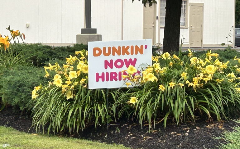 Dunkin hiring sign