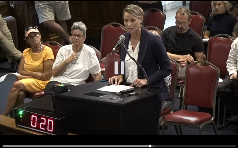 Quincy Hentzel speaking at Portland City Council meeting 