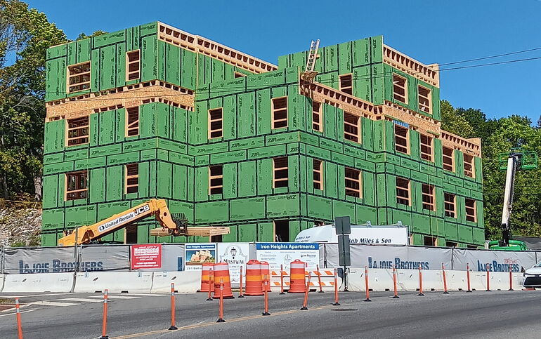 apt. building under construction