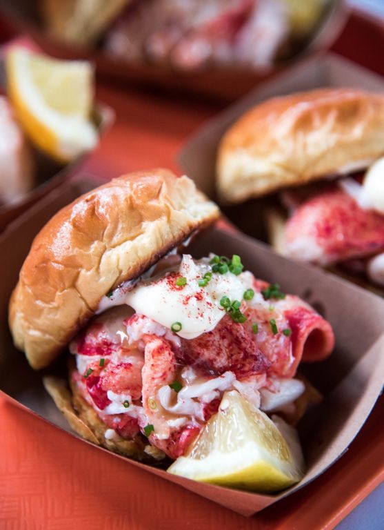 World S Best Lobster Roll Isn T Made In Maine Again Mainebiz Biz