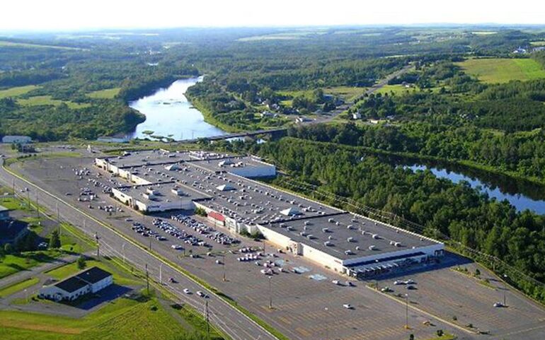 Women S Clothing Store Maurices Closes At Aroostook Centre Mall